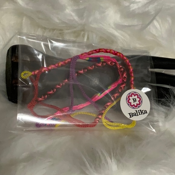 🌸Woven handmade colorful 🍭🌈friendship bracelet. Made in 🇵🇪 Peru - Picture 12 of 12